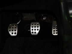 2014款 1.6T R