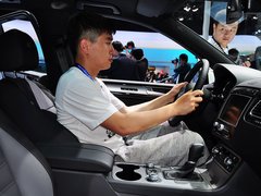 2014款 改款R-LINE V8 