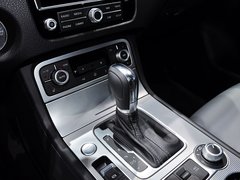 2014款 改款R-LINE V8 