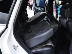 2014款 改款R-LINE V8 