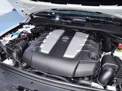 2014款 改款R-LINE V8 