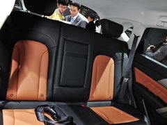2014款 1.5T 手动 四驱尊贵版 5座
