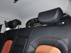 2014款 1.5T 手动 四驱尊贵版 5座