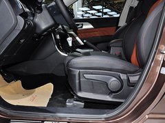2014款 1.5T 手动 四驱尊贵版 5座