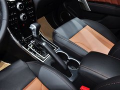 2014款 1.5T 手动 四驱尊贵版 5座