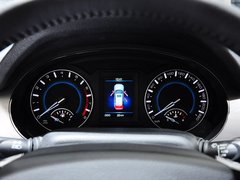 2014款 1.5T 手动 四驱尊贵版 5座