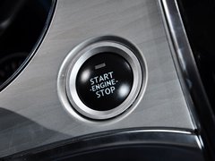 2014款 1.5T 手动 四驱尊贵版 5座