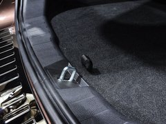 2014款 1.5T 手动 四驱尊贵版 5座