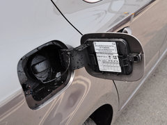 2015款 1.6L 自动 逸俊版