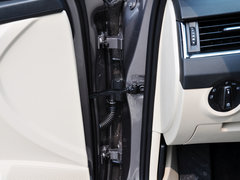 2015款 1.6L 自动 逸俊版