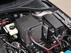 2015款 1.6L 自动 逸俊版