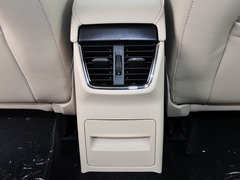 2015款 1.6L 自动 逸俊版