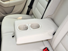 2015款 1.6L 自动 逸俊版