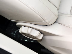 2015款 1.6L 自动 逸俊版