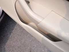 2015款 1.6L 自动 逸俊版