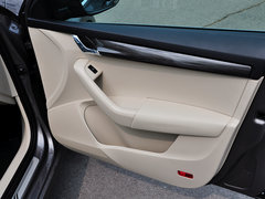 2015款 1.6L 自动 逸俊版