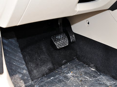 2015款 1.6L 自动 逸俊版