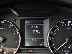 2015款 1.6L 自动 逸俊版