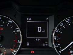 2015款 1.6L 自动 逸俊版