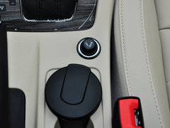 2015款 1.6L 自动 逸俊版