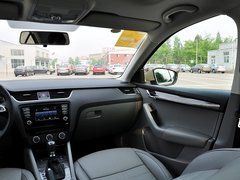 2015款 1.6L 自动 逸俊版