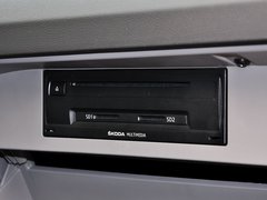 2015款 1.6L 自动 逸俊版