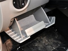 2015款 1.6L 自动 逸俊版