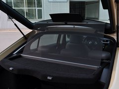 2015款 1.6L 自动 逸俊版