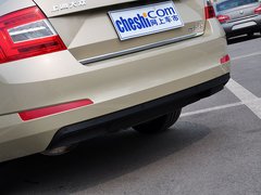 2015款 1.6L 自动 逸俊版