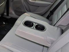 2015款 1.6L 自动 逸俊版