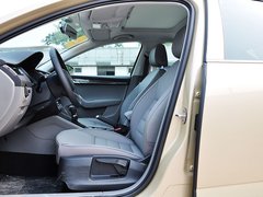 2015款 1.6L 自动 逸俊版