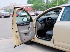 2015款 1.6L 自动 逸俊版