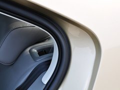 2015款 1.6L 自动 逸俊版