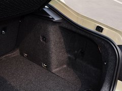 2015款 1.6L 自动 逸俊版
