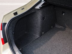2015款 1.6L 自动 逸俊版