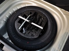 2015款 1.6L 自动 逸俊版