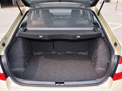 2015款 1.6L 自动 逸俊版
