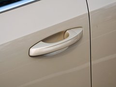 2015款 1.6L 自动 逸俊版