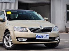 2015款 1.6L 自动 逸俊版