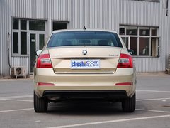 2015款 1.6L 自动 逸俊版