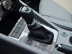 2015款 1.6L 自动 逸俊版