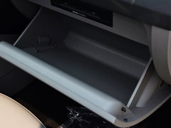 2015款 1.6L 自动 逸俊版