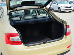 2015款 1.6L 自动 逸俊版