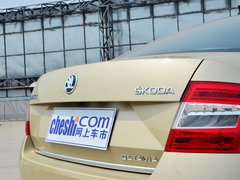 2015款 1.6L 自动 逸俊版