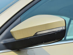 2015款 1.6L 自动 逸俊版