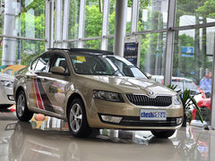 2015款 1.6L 自动 逸俊版