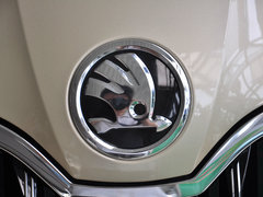 2015款 1.6L 自动 逸俊版