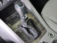 2015款 1.6L 自动 逸俊版