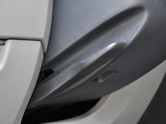 2015款 1.6L 自动 逸俊版