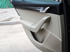 2015款 1.6L 自动 逸杰版